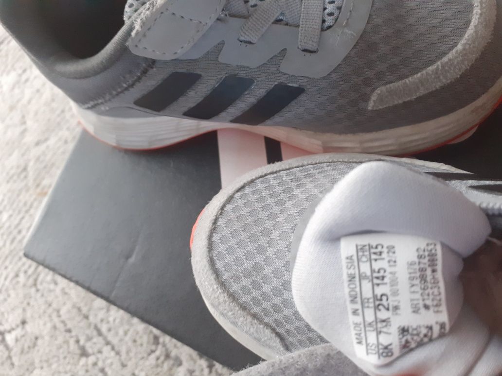 Buty dziecięce Adidas rozmiar 25