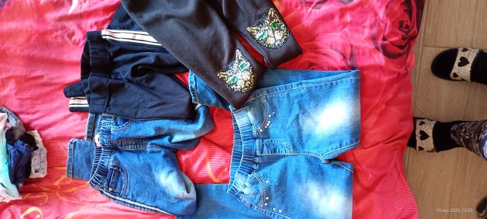 Sprzedam paczkę ciuchów dla dziewczynki