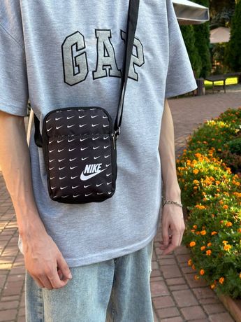 Чоловіча сумка Nike , бананка найк , сумка найк , сумка месенджер Nike