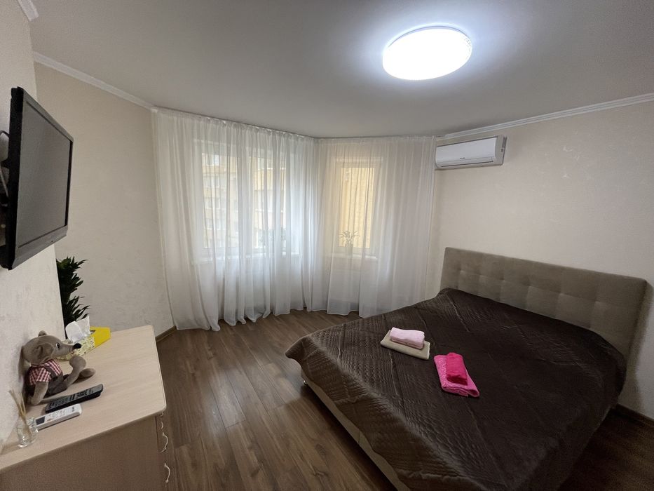 Сдаю квартиру Посуточно Почасово Жк София Софиевская Борщаговка