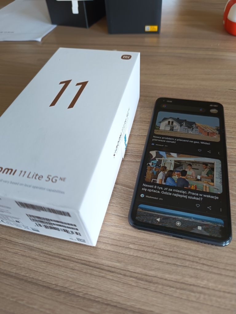 Xiaomi 11 lite 5G ne 8/128 jak nowy