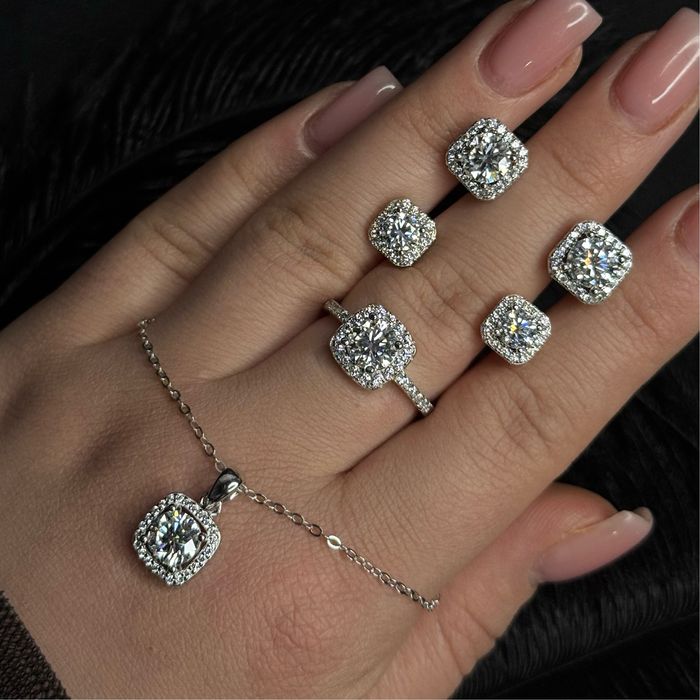 Каблучка з муассанітом 1 ct