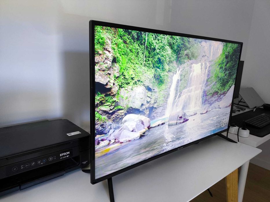 TV Silver 40" 411320 LED FHD