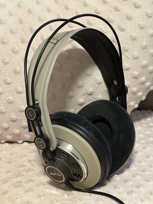 Słuchawki AKG K242HD