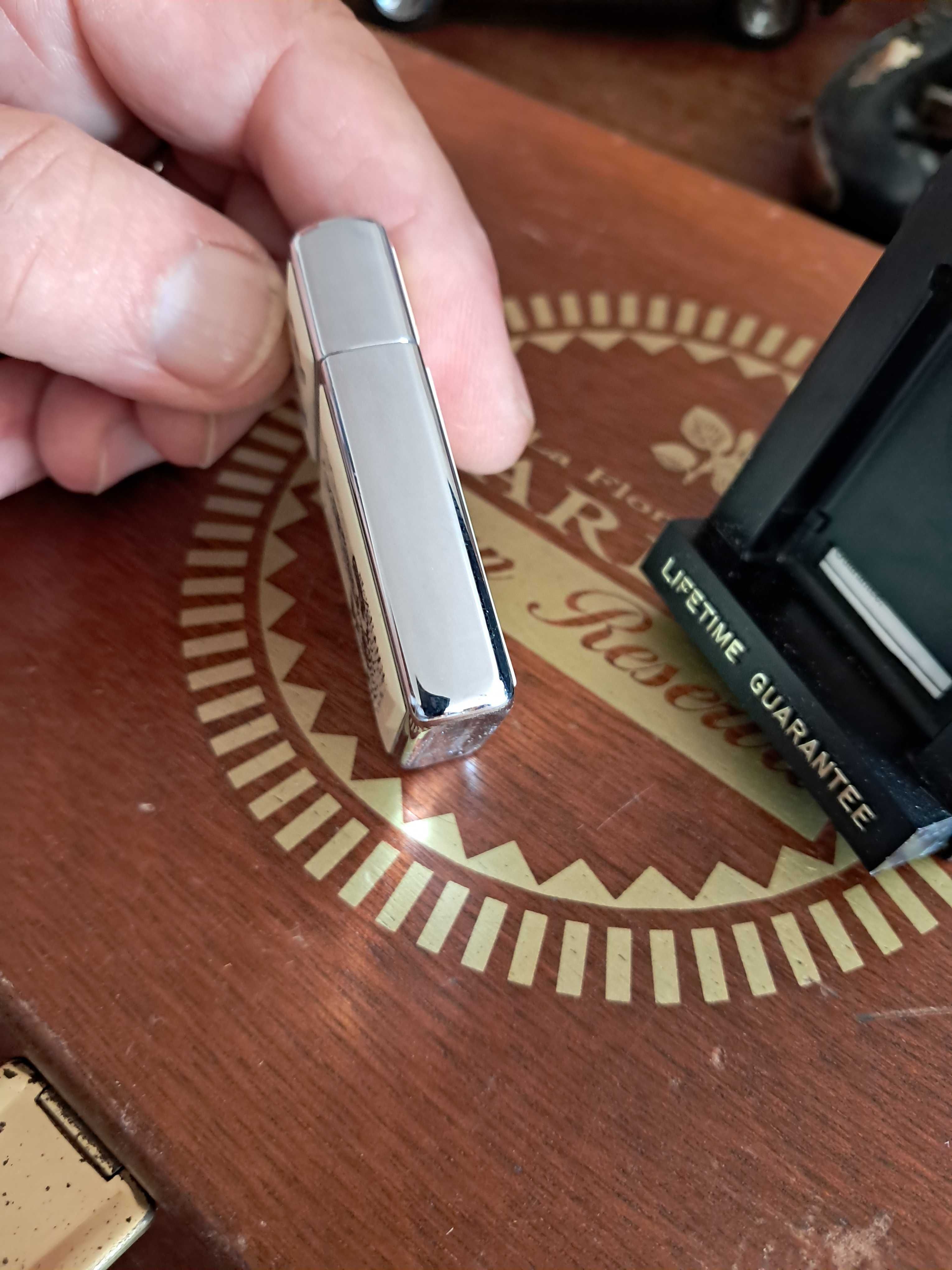 zippo slim caravelas