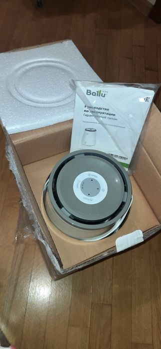 Зволожувач повітря BALLU EHB-010