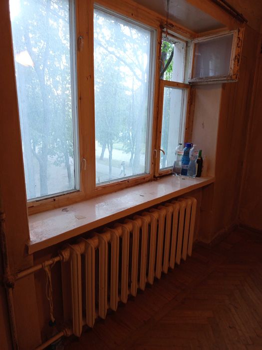 Снижение!!! Продам 2к квартиру метро Масельского Сертификат! Срочно!