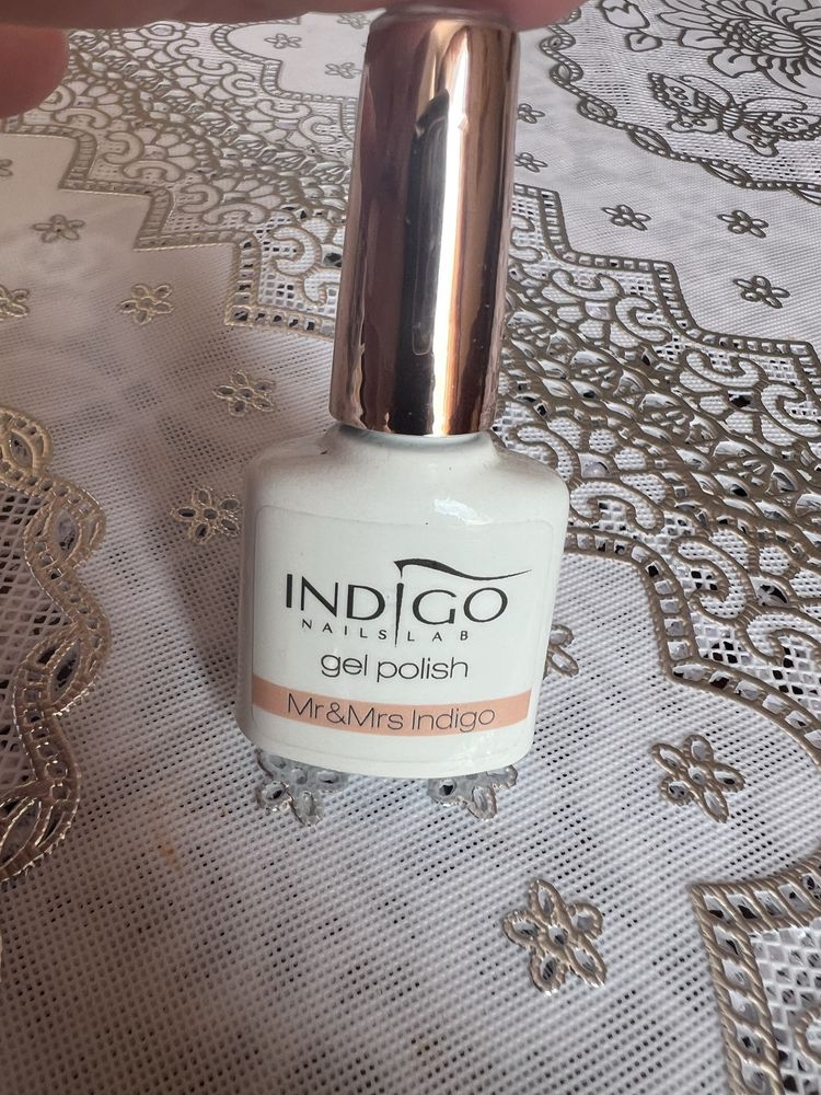 Indigo  gel polish mr&mrs Indigo