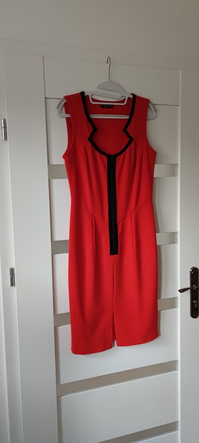 Elegancka sukienka midi Myleene Klass M/38/10 zamek z przodu czerwona