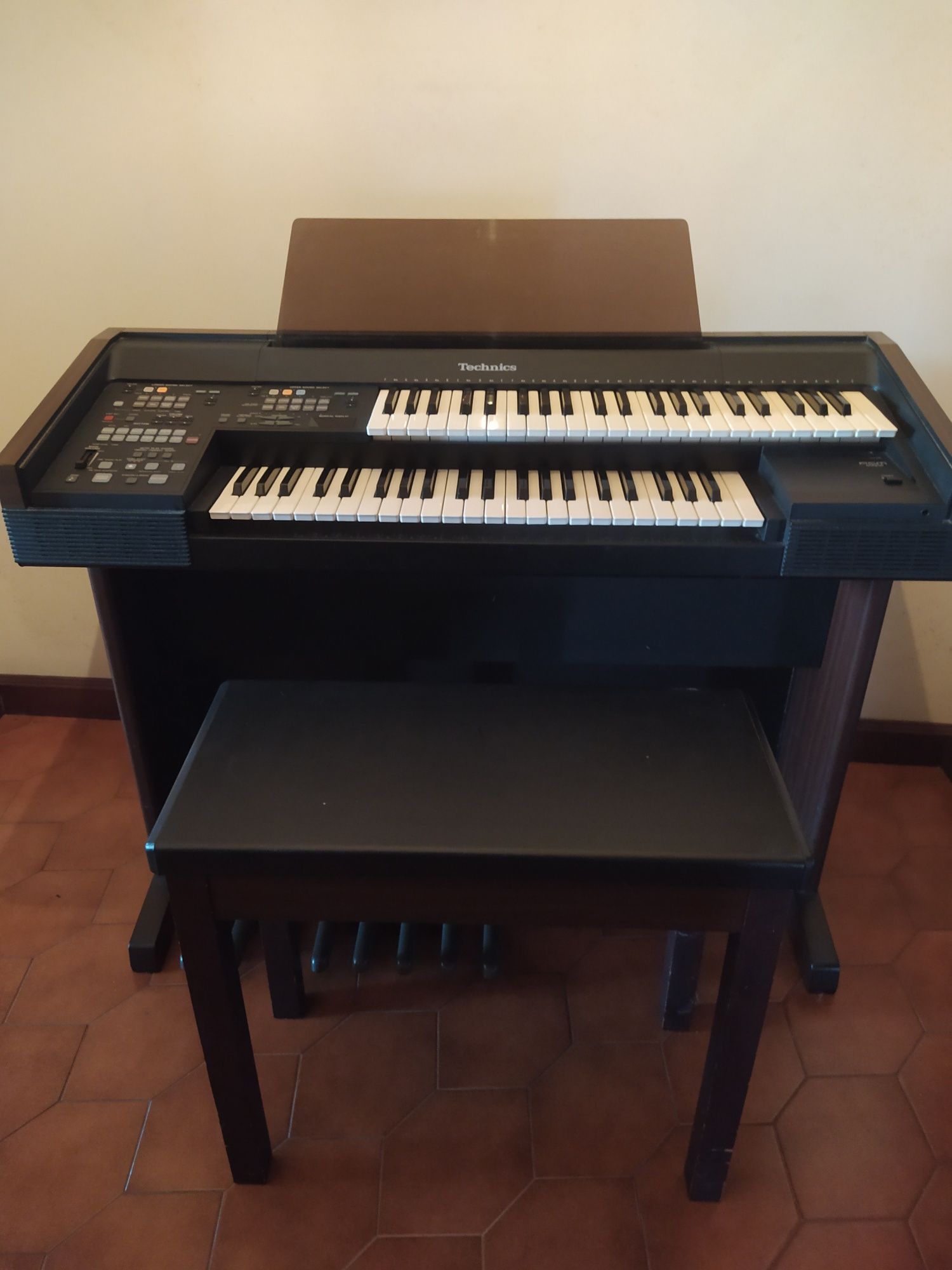 TECHNICS orgao  model EN1 pcm Sound