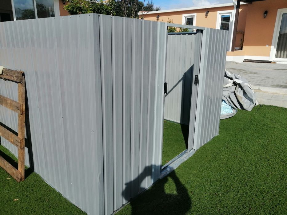 vendo abrigo de jardim usado