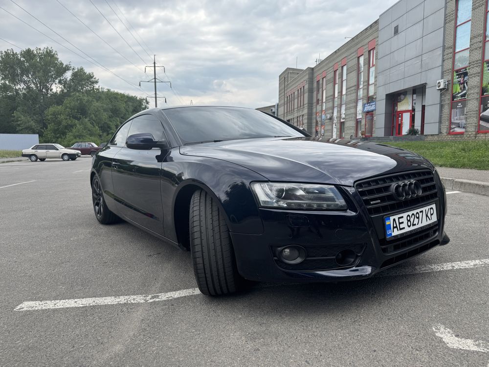 Продам свой Audi A5 Quattro. Офицыал.