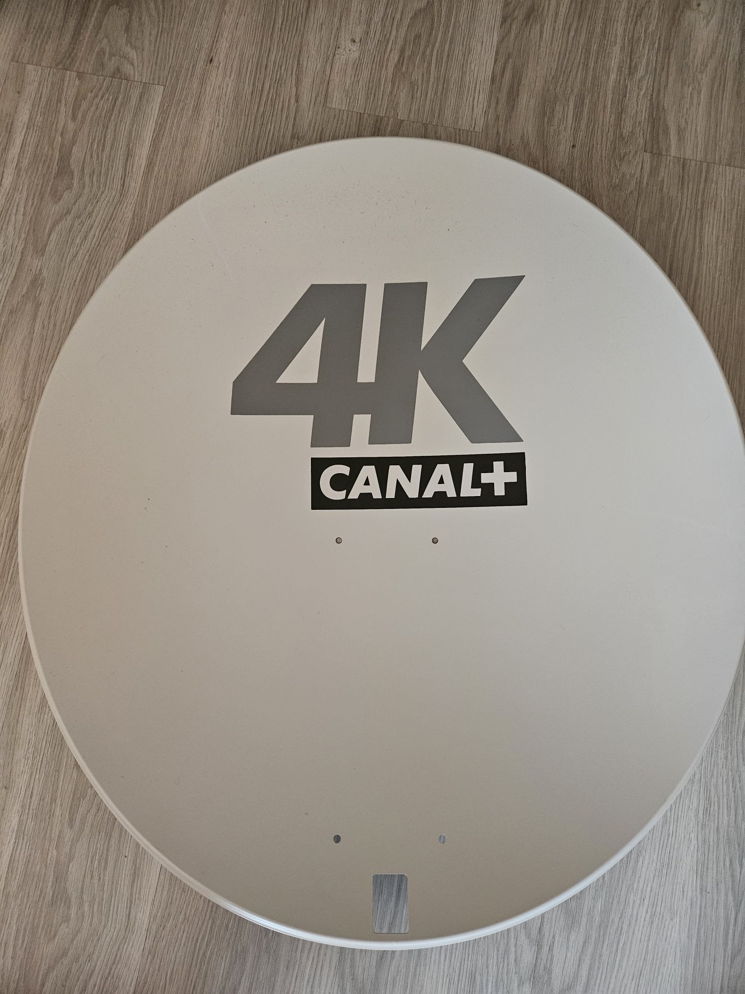 Antena Satelitarna