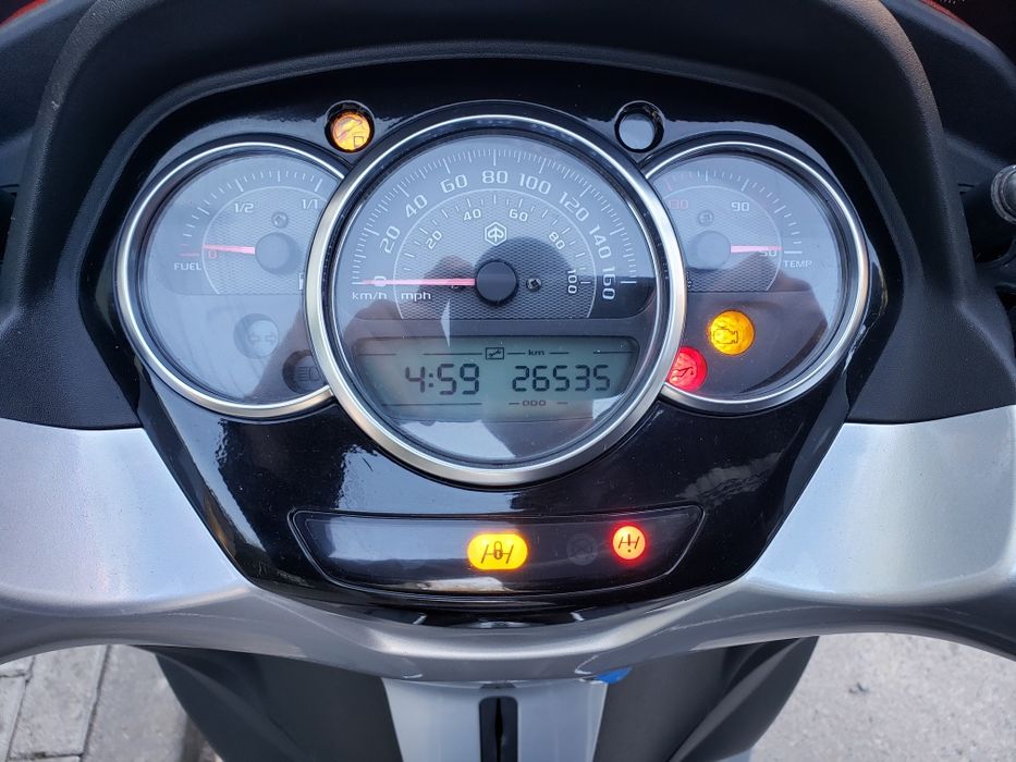 Скутер Piaggio Mp3 125ie Yourban