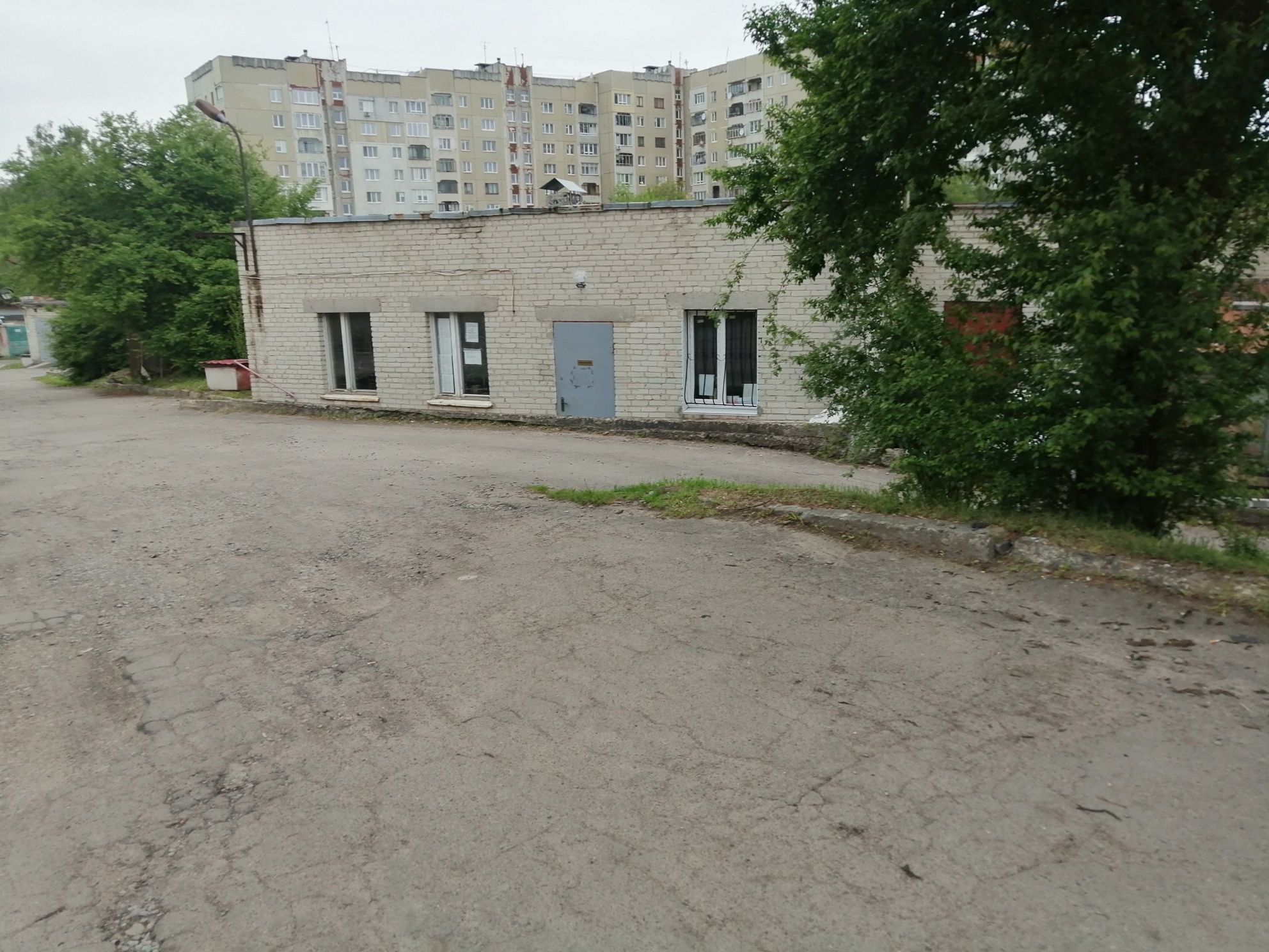 Гараж цегляний коп. Ювілейний вул. Демнянська 1.