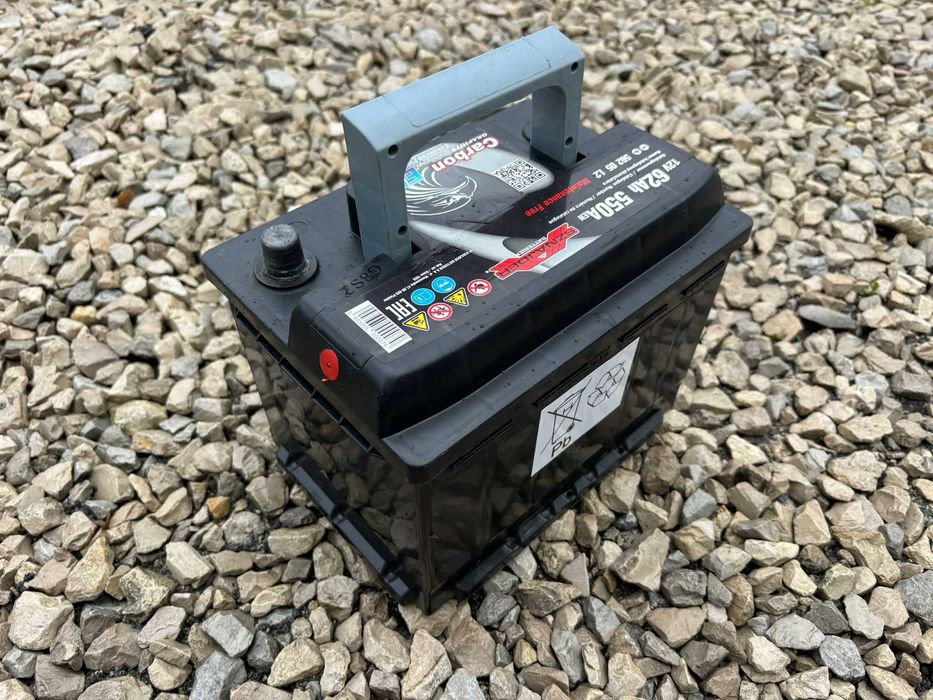Akumulator Samochodowy Sznajder Carbon EFB 12V 62Ah 550A Start Stop 62