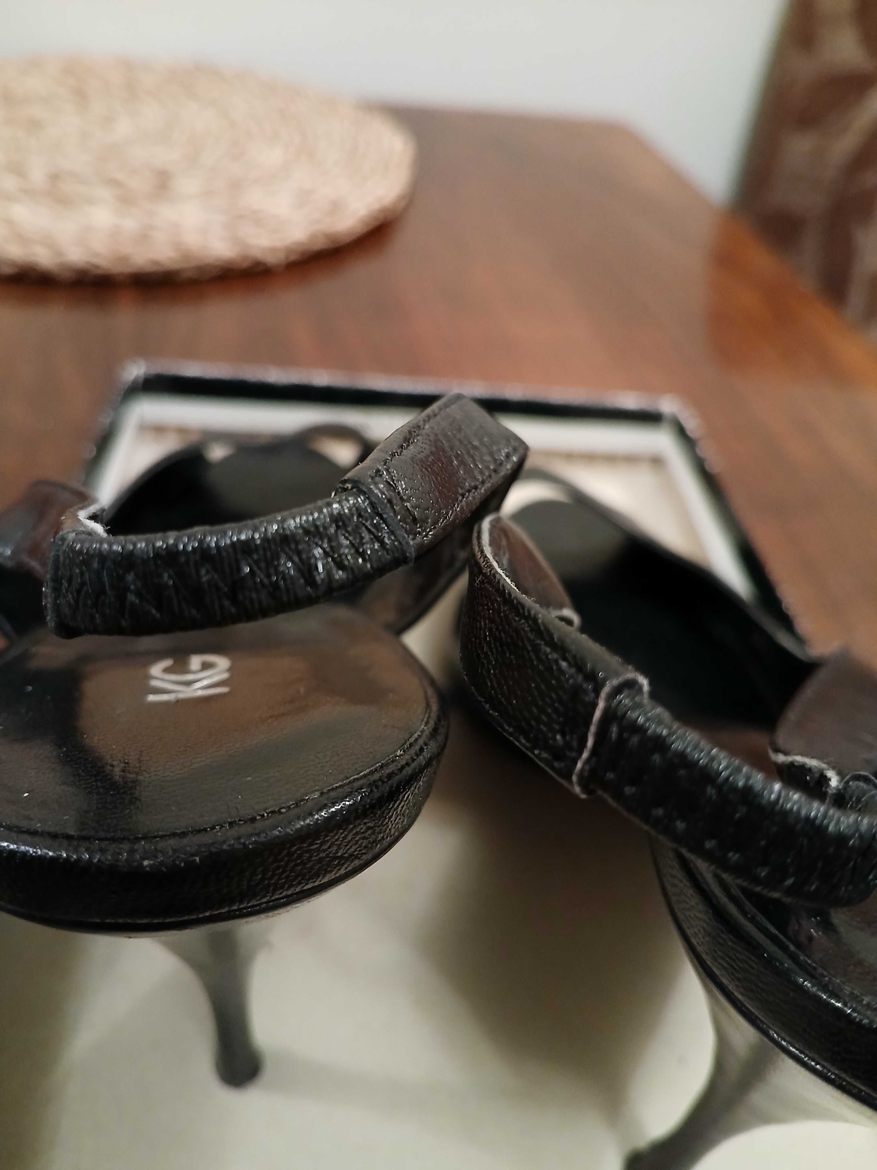 Buty na ultra cienkiej szpilce, czarne skóra