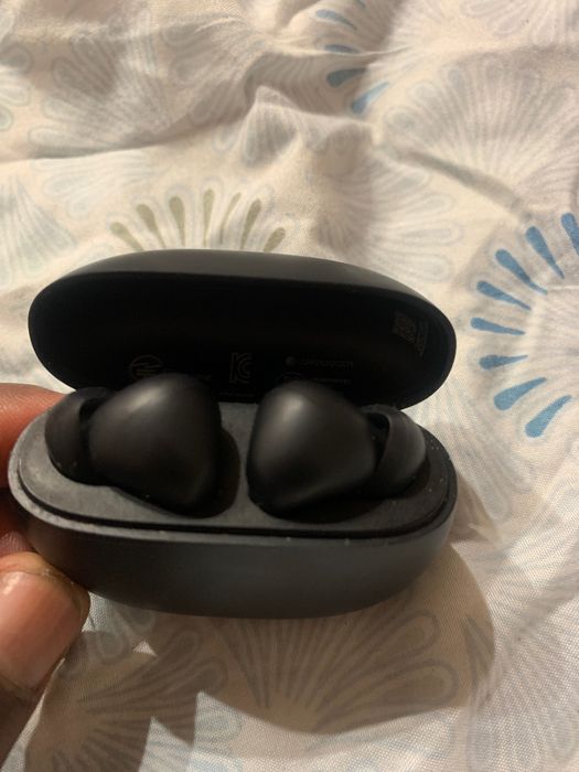 Ouricular redmi em bom estado