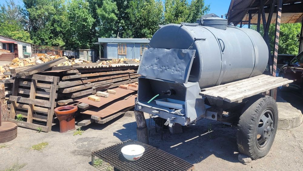 Продам бочку квасову 900 л. Харчовий алюміній .