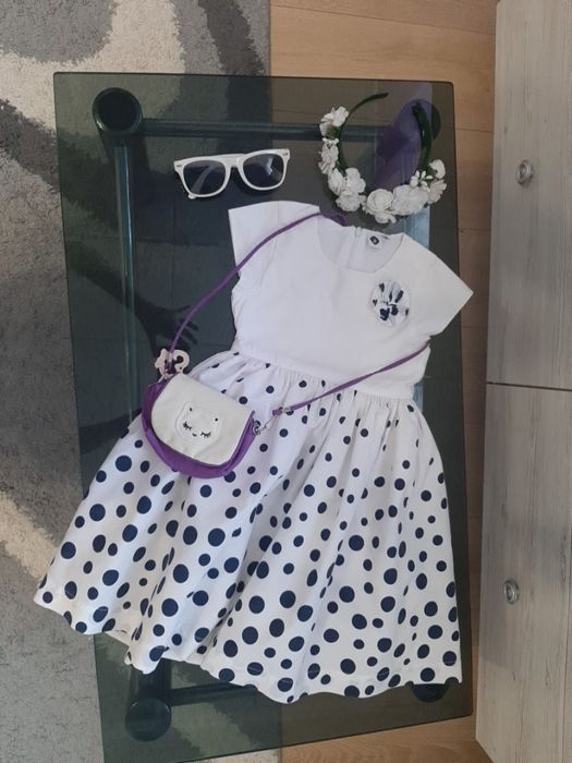 Сукня в горошок для дівчинки