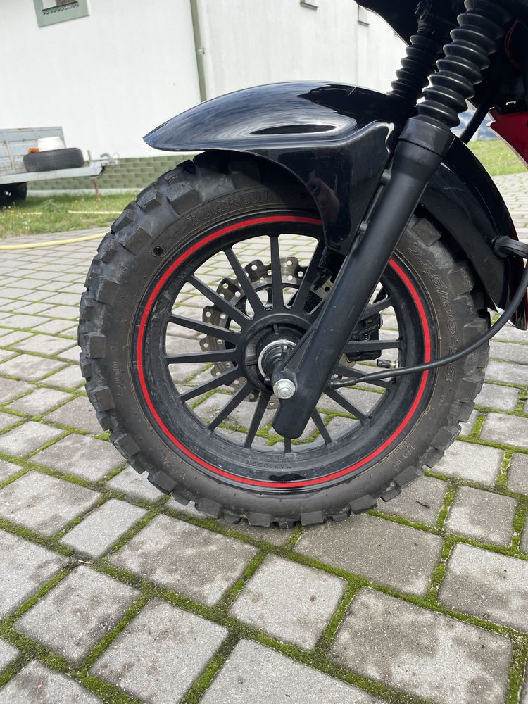 Musstang MT125-3 ACTIVE +