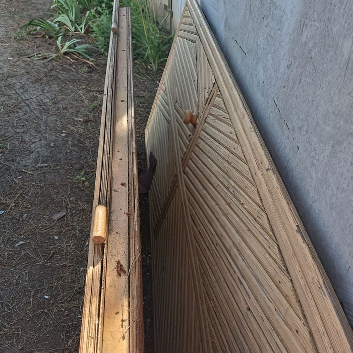 Двері вхідні металеві