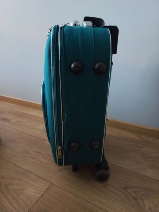 Walizka kabinowa mała