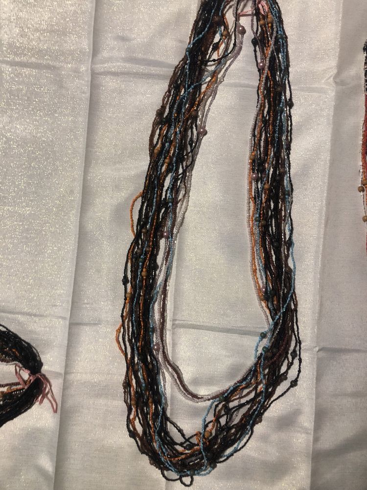 20 colares de missangas handmade