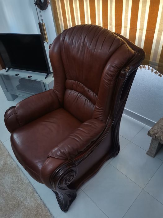 Sofás em pele genuina