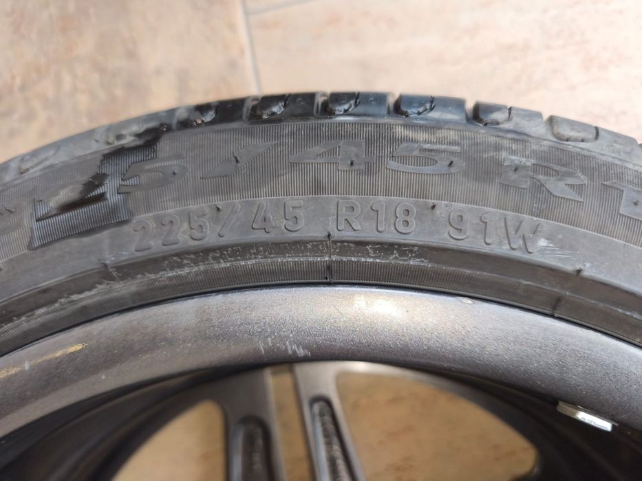 Oryginalne koła 18' Mercedes AMG klasa A B C