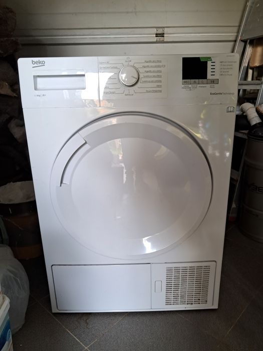 Máquina de secar roupa