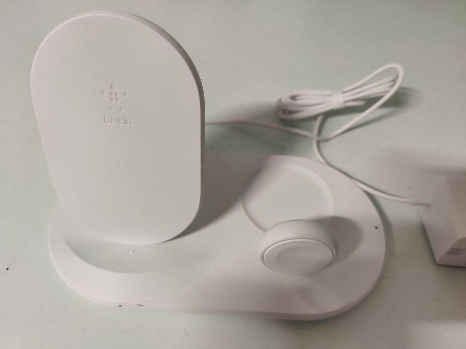 Carregador wirelless Belkin 3 em 1
