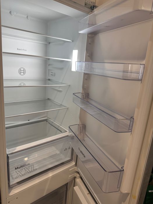 Frigorífico de encastre