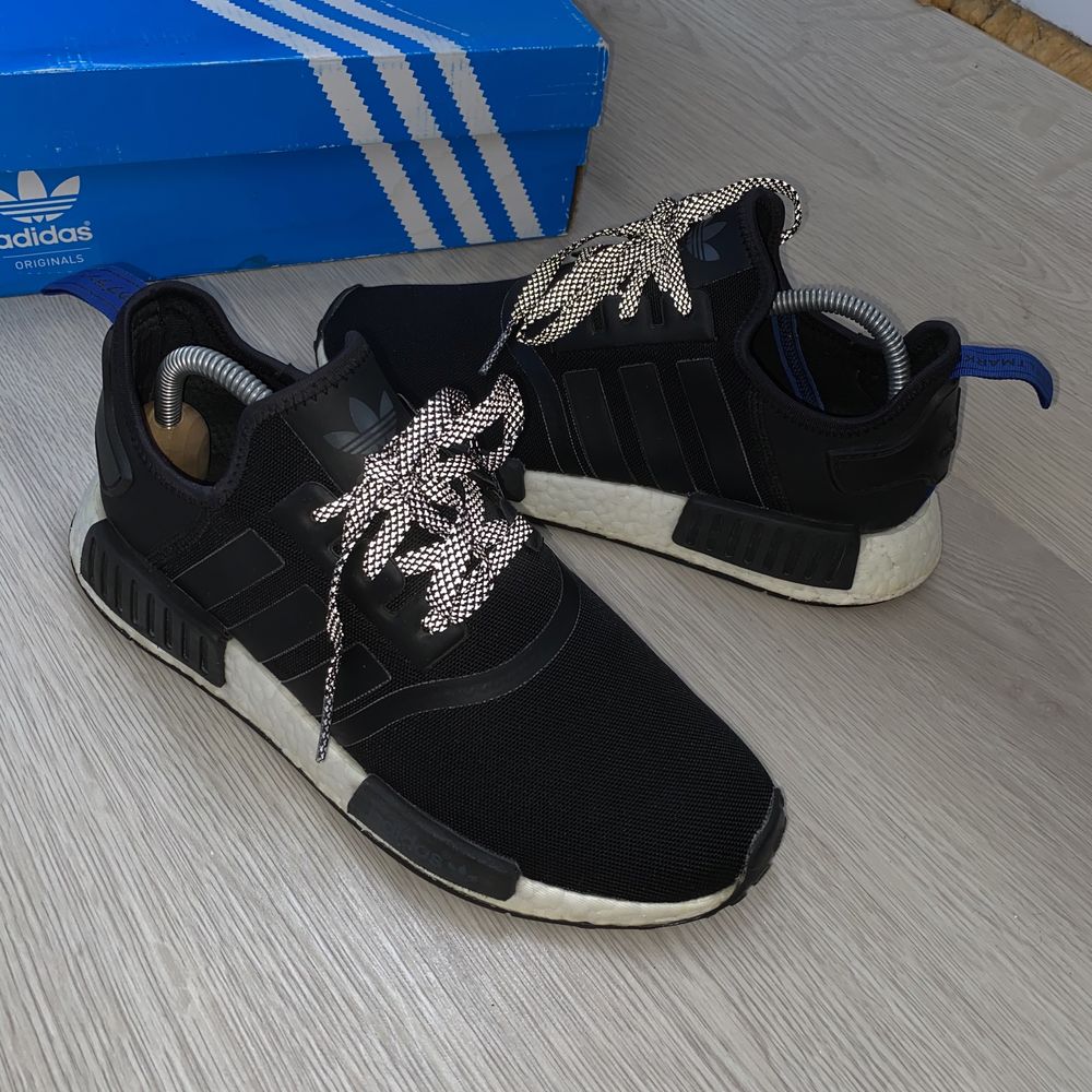 Кроссовки Adidas nmd r1