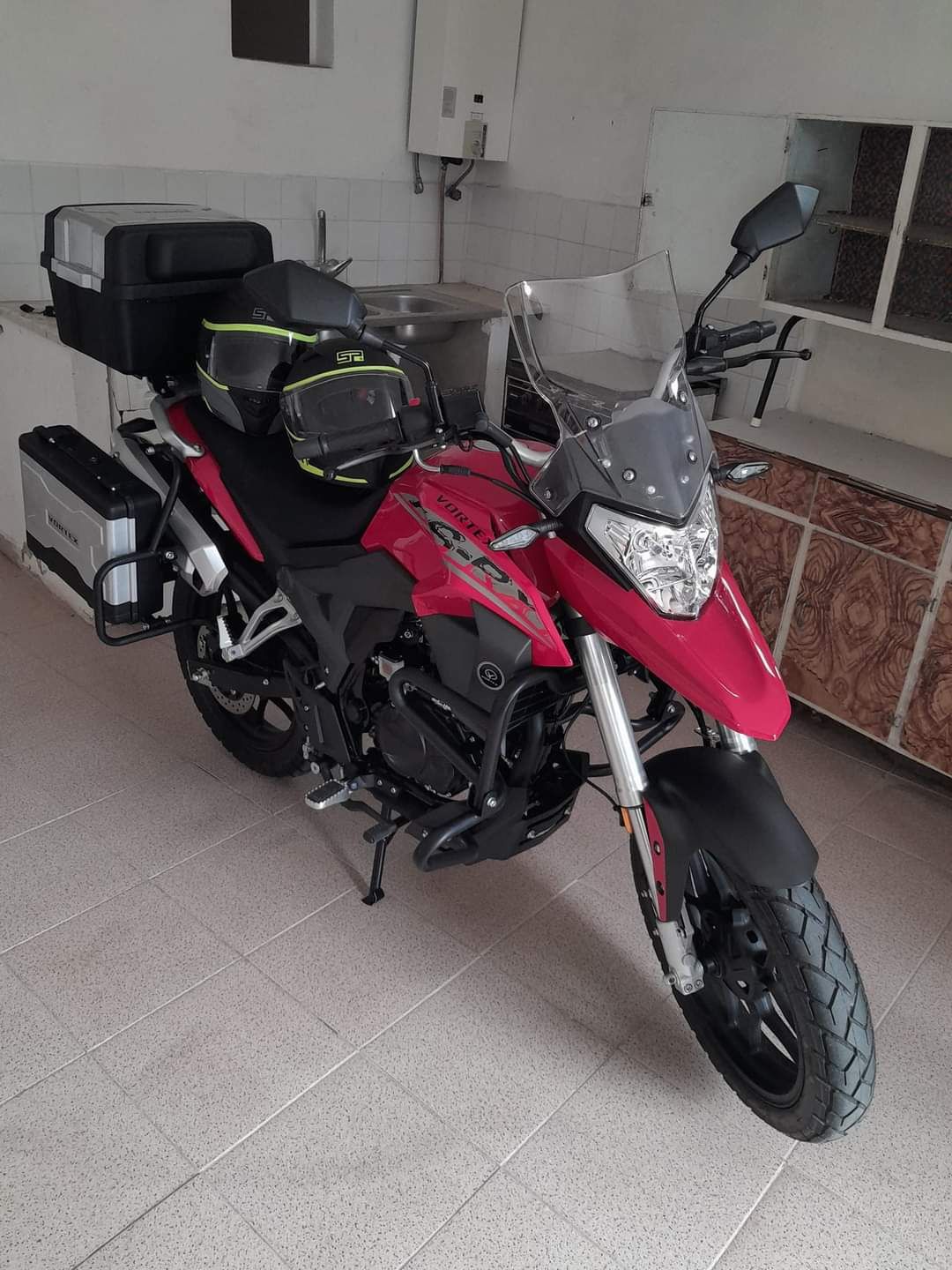 Vendo mota voltex 125