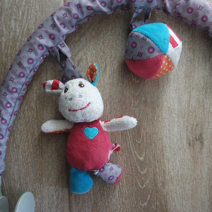 pałąk do wózka Babyono zawieszki