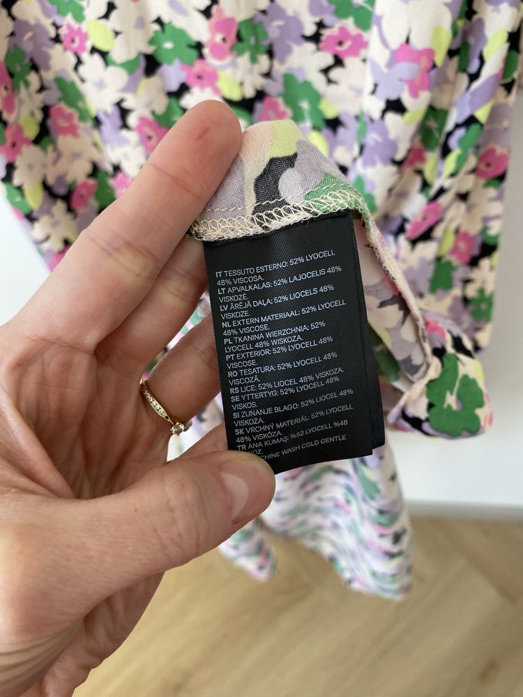 H&M długa midi sukienka kwiecista rekawy kolorowa