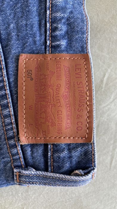 calças novas Levi’s