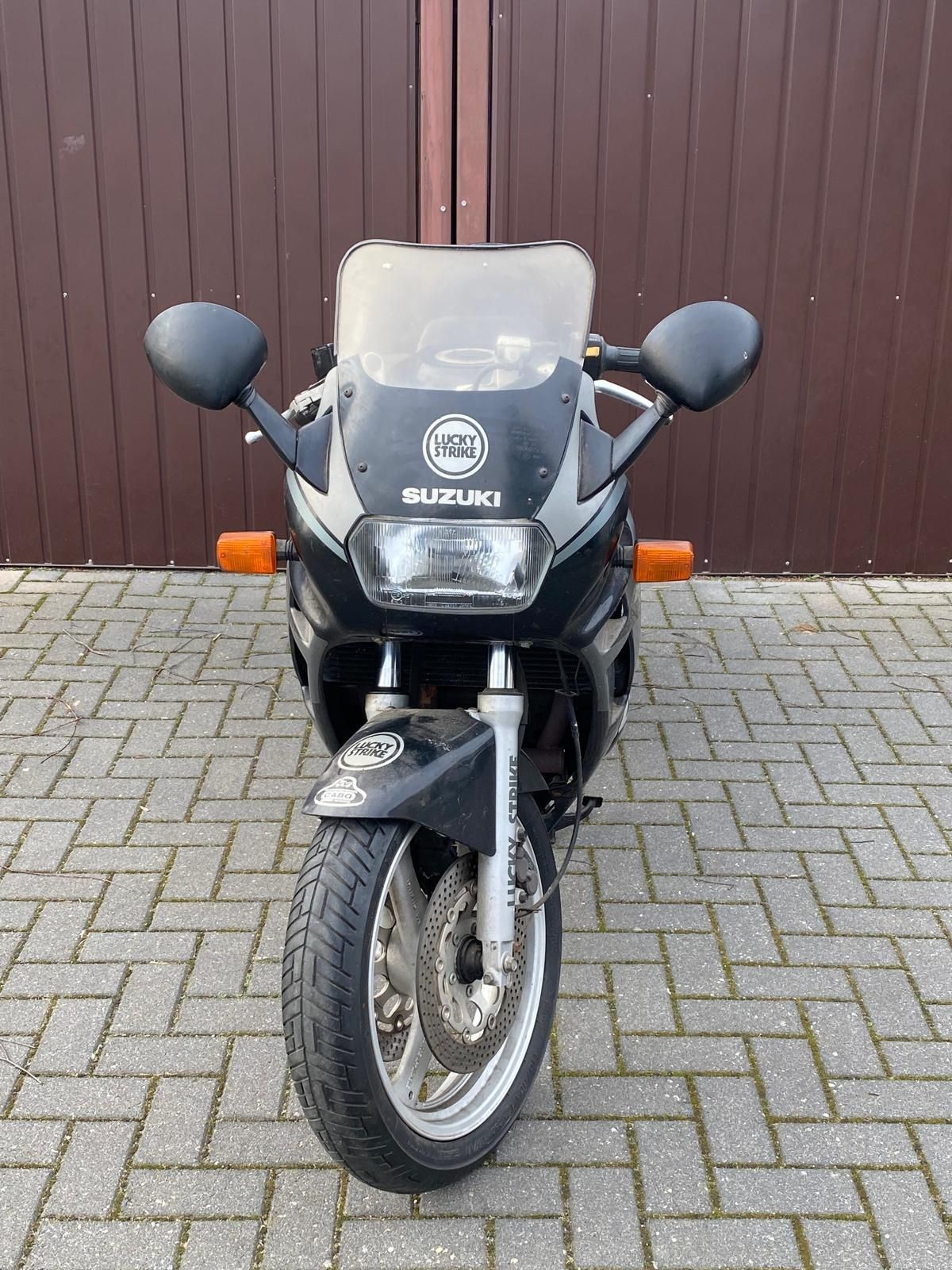 Motocykl Suzuki GSX 750f