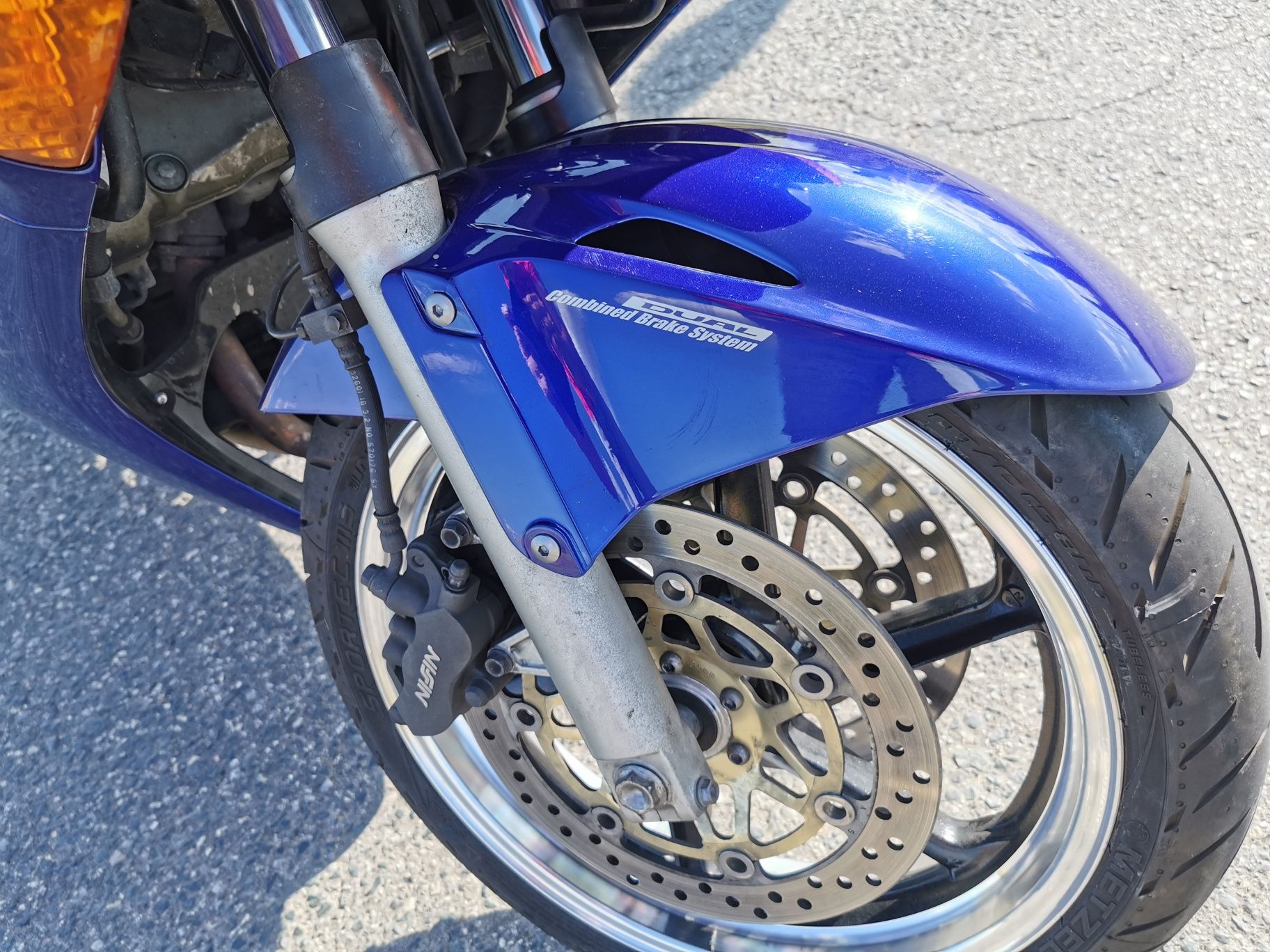 Piękna Honda VFR 800 Vtec  niebieska 48tys km doinwestowana