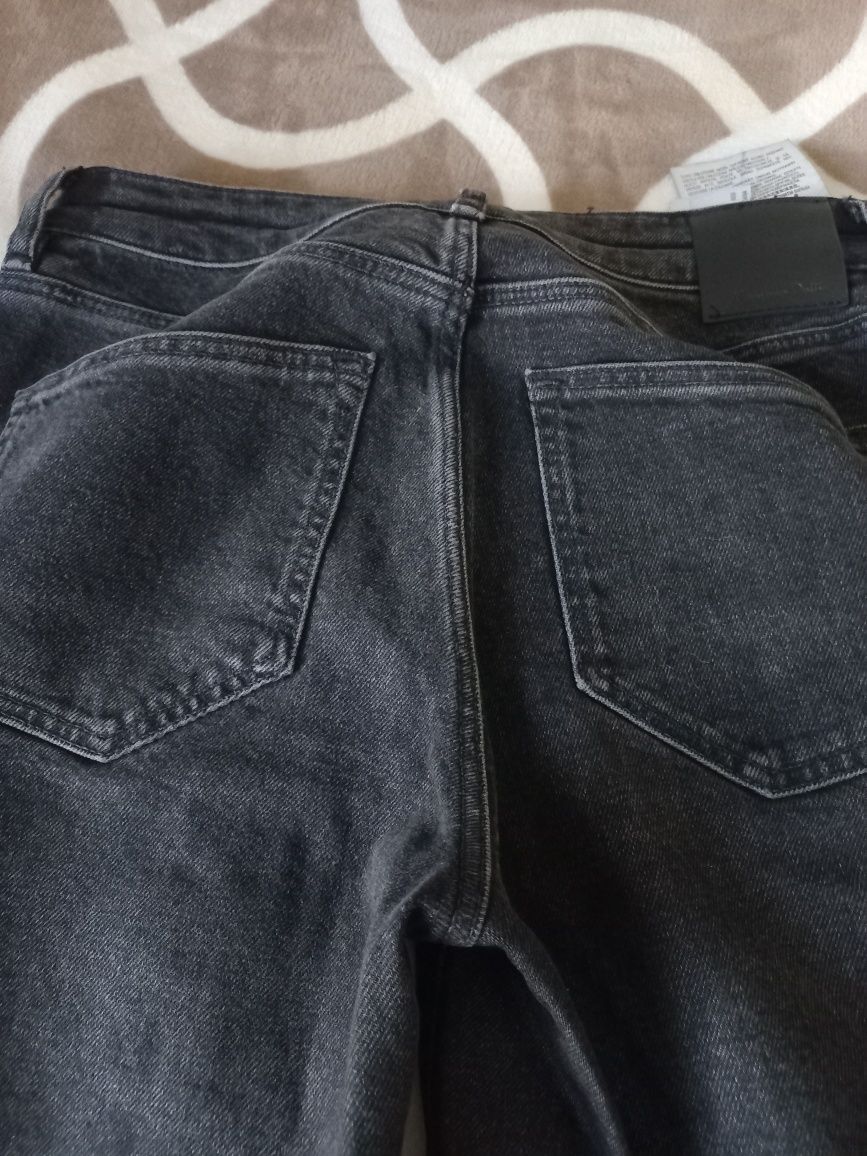 Продаю джинси Massimo Dutti  36 розмір