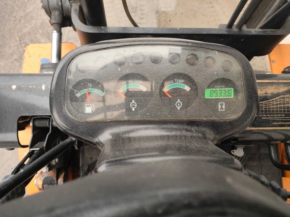 Sprzedam wózek widłowy HC 25 z 2006 roku