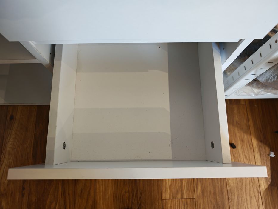 Białe Biurko Rogowe Narożne Biurowe