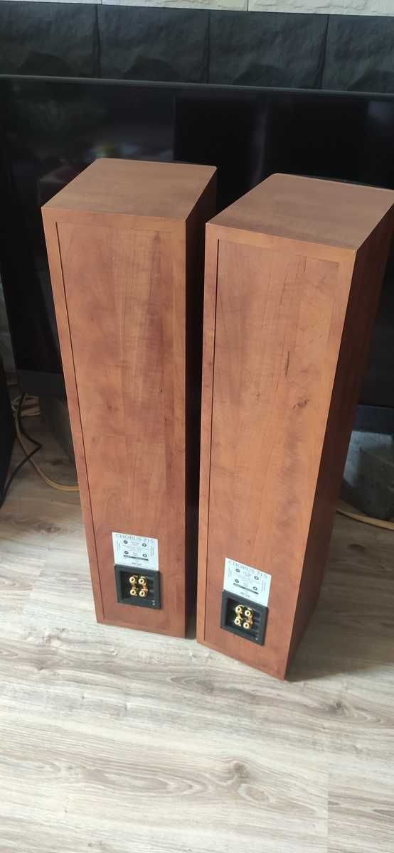 Podłogowe JM Lab Focal Chorus 715 biją zensor 5