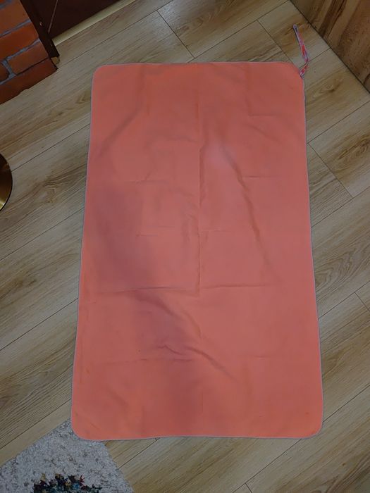 Recznik sportowy Nabaji z mikrofibry 76x128