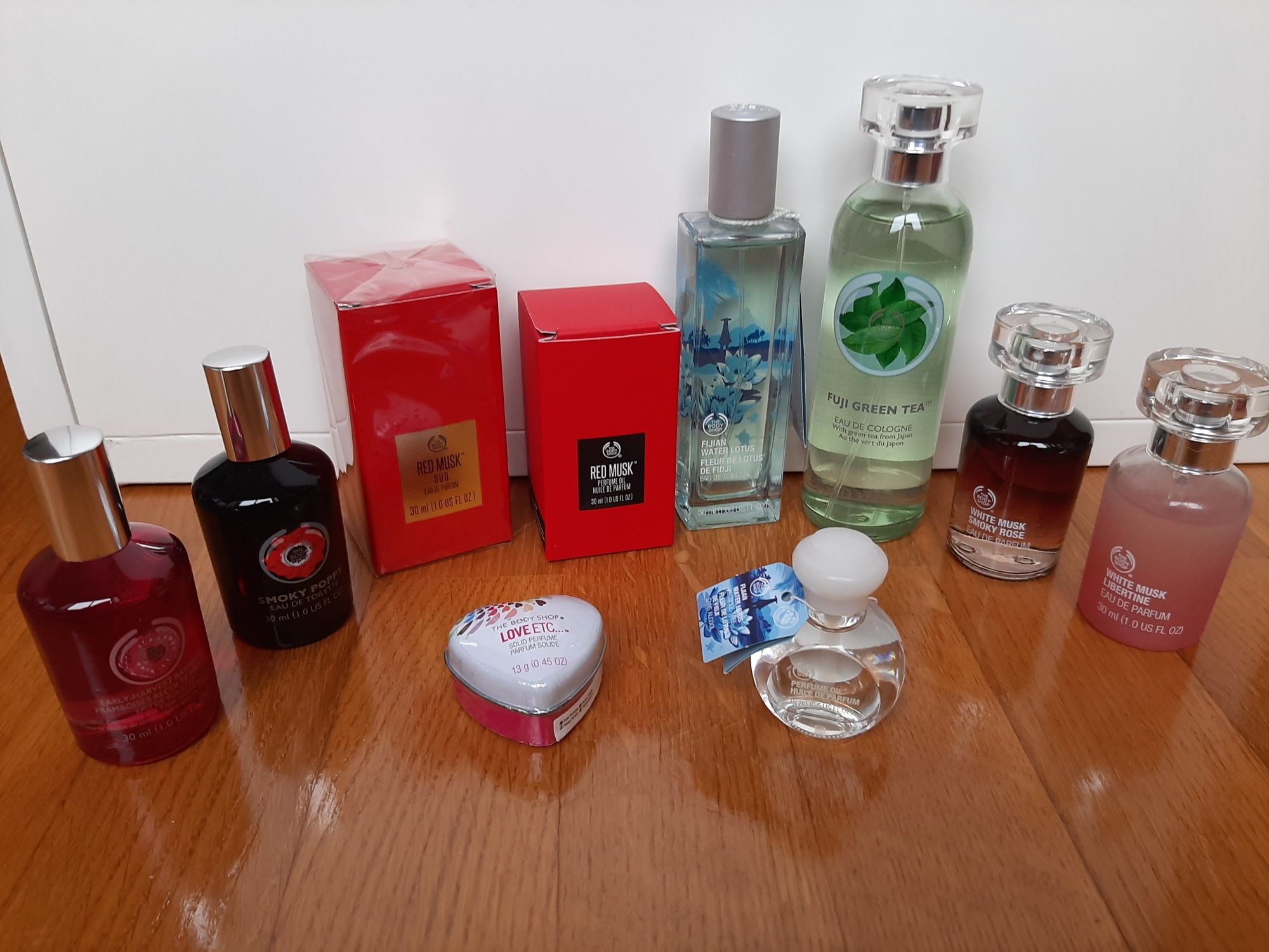 Vários Perfumes da marca The Body Shop