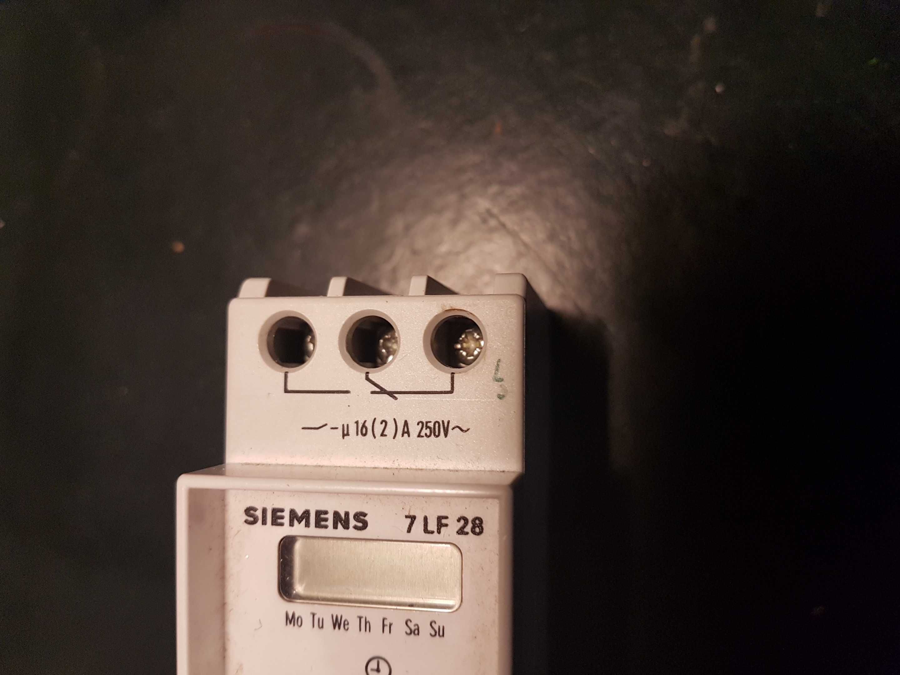 Programador Siemens 7LF 28