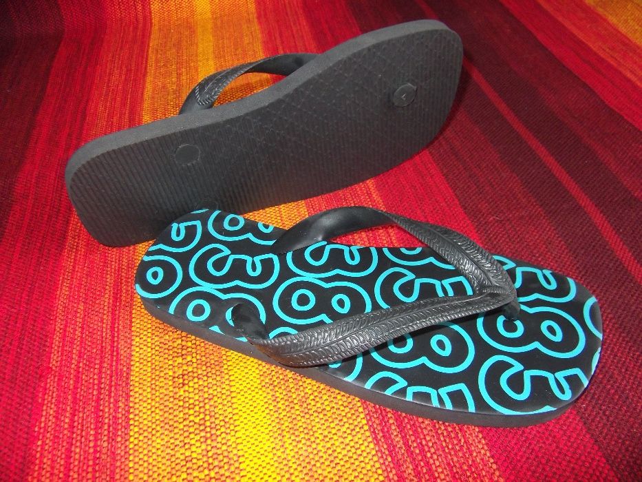 BIKINI preto S + sandálias - OFERTA de toalha