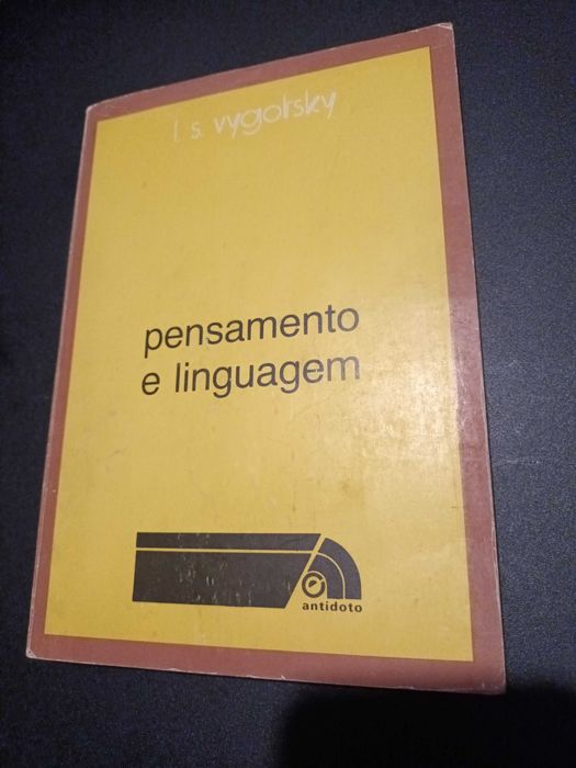 "Pensamento e Linguagem" por L.S. Vygotsky