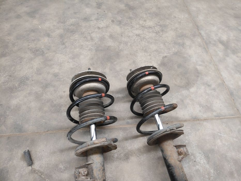 BMW E46 compact amortyzator McPherson lewy lub prawy przód przedni